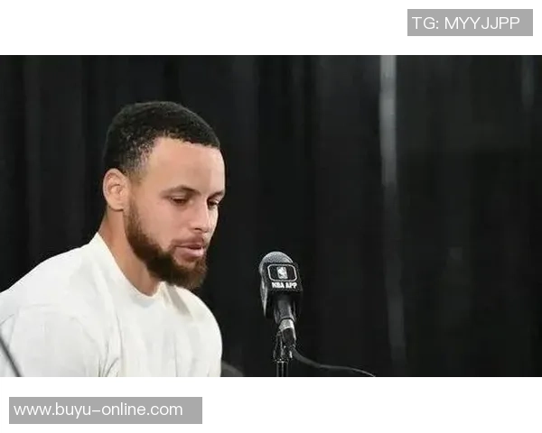 KD调侃全明星表现不佳归咎于库里和利拉德的三分球风格